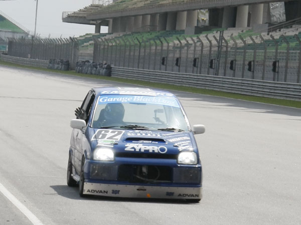 2009 K4-GP SEPANG24H ubNhbO~