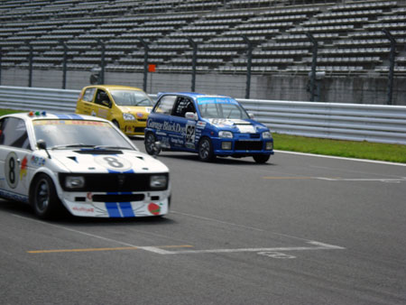 2011 K4-GP xm1000km ubNhbO~