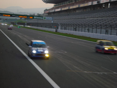 2011 K4-GP xm1000km ubNhbO~