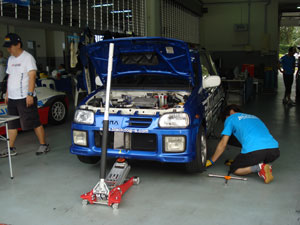 2011 K4-GP SEPANG24H ubNhbO~