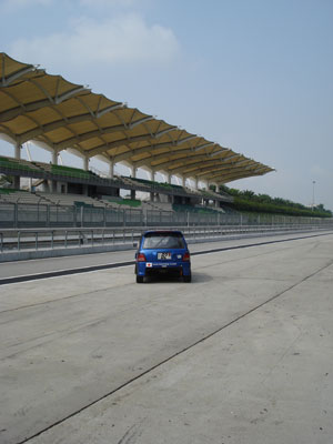 2011 K4-GP SEPANG24H ubNhbO~