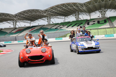 P[J[O[o,KcarGLOBALSEPANG24H