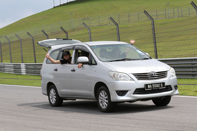 P[J[O[o,KcarGLOBALSEPANG24H