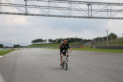 P[J[O[o,KcarGLOBALSEPANG24H
